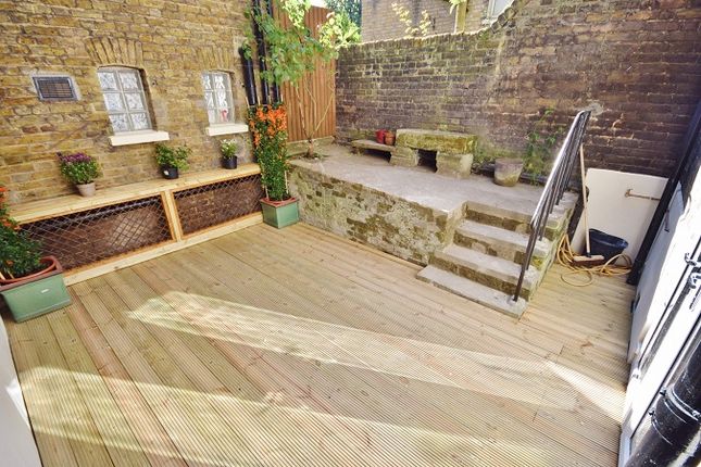 90, Dalston Lane, London photo 4