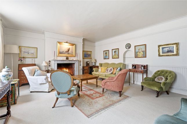 Marston House, 6, Cumberland Street, Suffolk photo 4