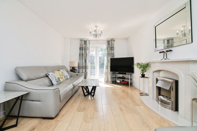 11, John Wesley Way, Wednesbury photo 4
