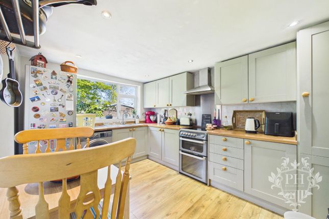 36, Grosvenor Gardens, Middlesbrough photo 4