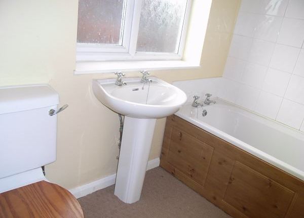 3, Malin Road, Dewsbury photo 5