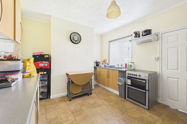 18 York Street, Sutton-In-Ashfield photo 3