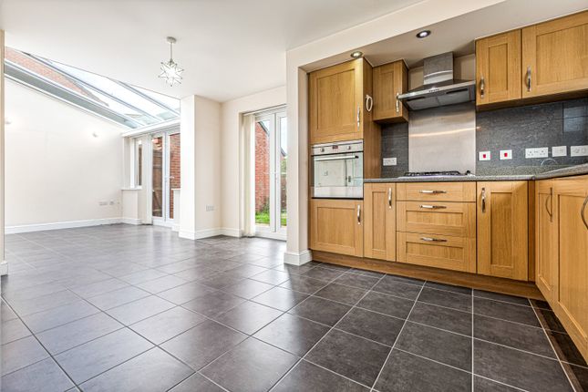 11, Whixley Road, Leicester photo 4