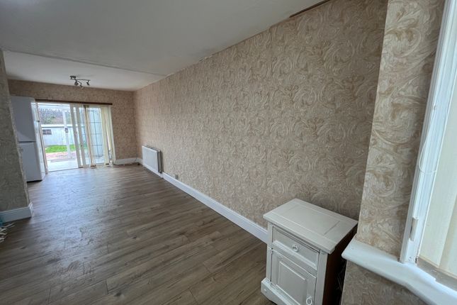 458, Brays Road, Birmingham photo 3
