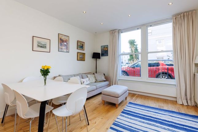 Thumbnail Flat for sale in Wendell Road, London