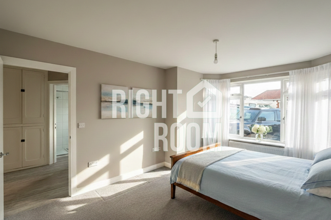 79 Drayton Road, Portsmouth photo 5