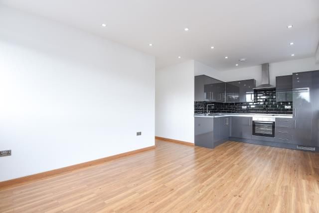 Southfield Road, Witney photo 4