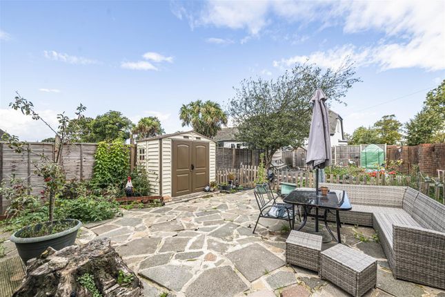 59, Danescourt Crescent, Sutton photo 3