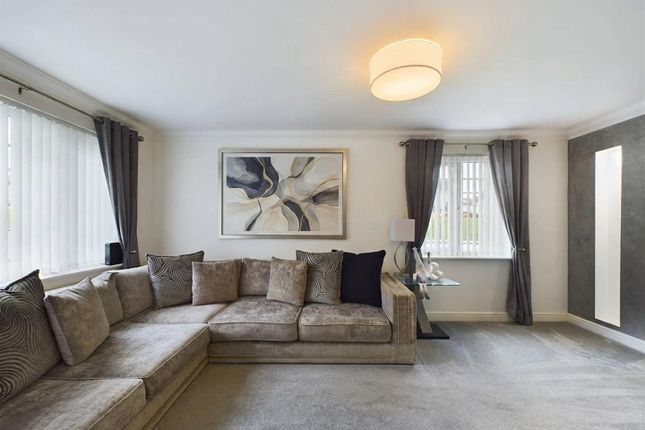 22, Mawdlam Way, North Cornelly photo 2