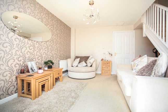 28, Lilleburne Drive, Warwickshire photo 4