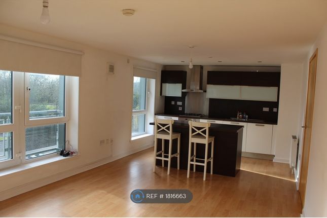 Thumbnail Flat to rent in Law Roundabout, East Kilbride, Glasgow