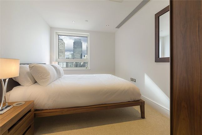 Flat for sale in Duckman Tower, 3 Lincoln Plaza