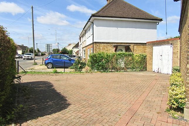 Falling Lane, West Drayton photo 3