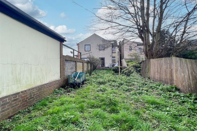 Semi-detached house for sale in Waddon Road, Croydon
