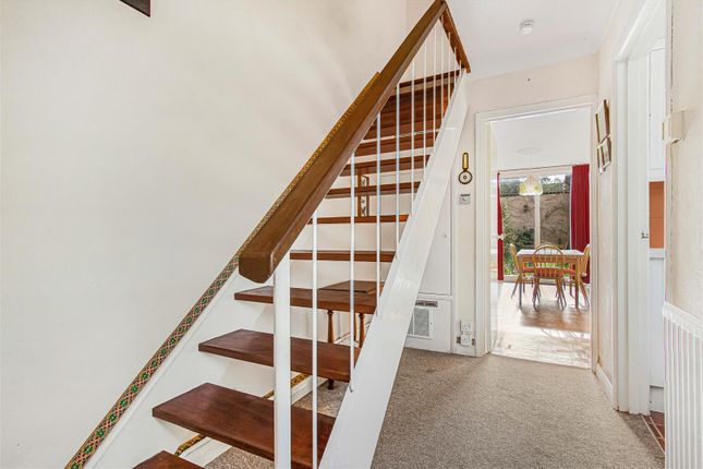 6, Birch Close, Cambridge photo 4