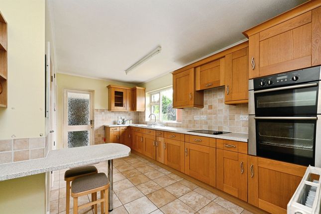 9, Oak Avenue, KING'S LYNN photo 2