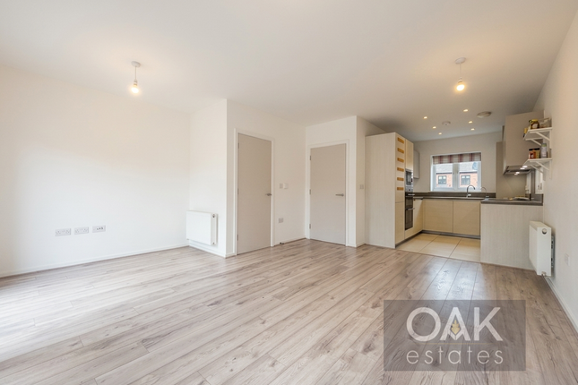 6 Mosaic Lane, Harlow photo 2