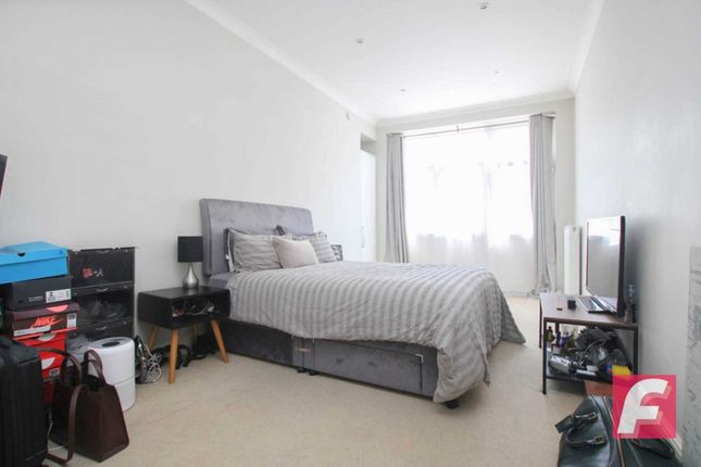 Fitzroy House, Dwight Road, Watford photo 4