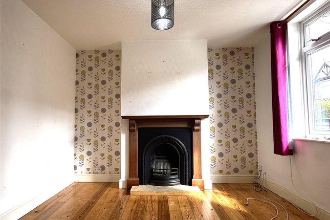 194, Prestbury Road, Gloucestershire photo 2