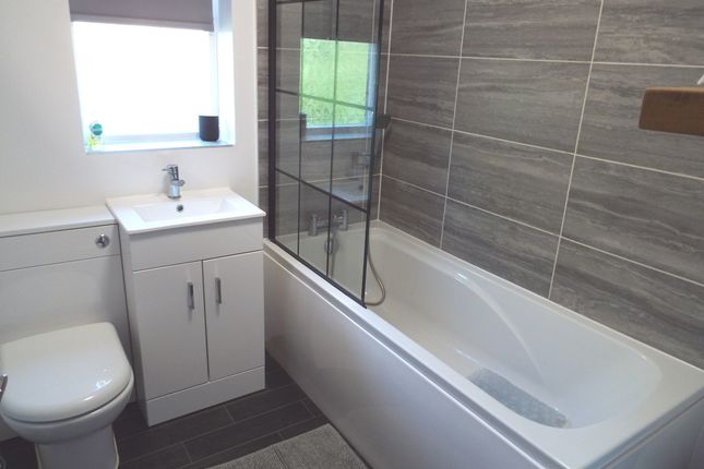 1, Nunnington Close, Hull photo 4