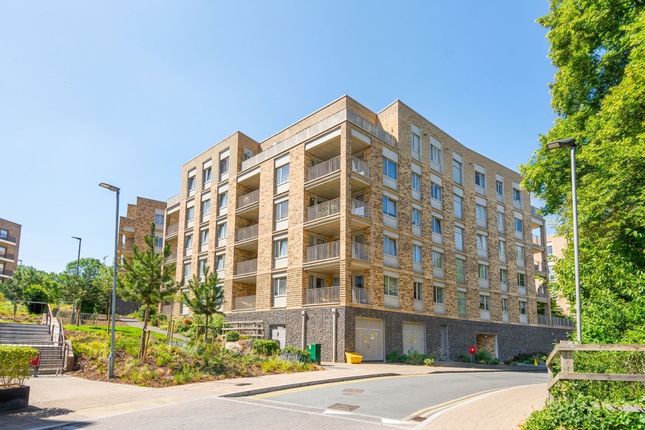 Flat 14, Laidlaw House, London photo 4
