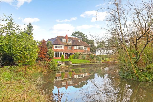 Thumbnail Semi-detached house to rent in Curzon Park North, Chester