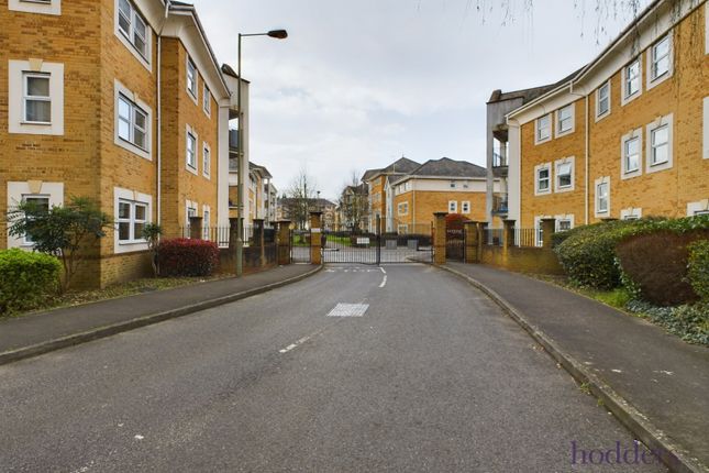 Flat for sale in International Way, Sunbury-On-Thames, Surrey