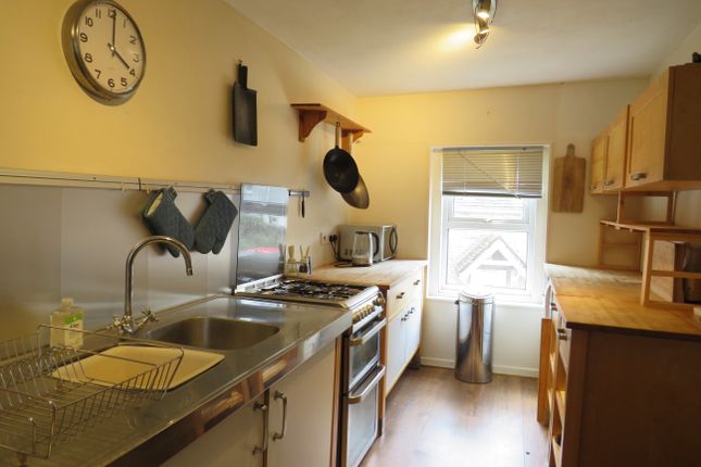 61B, SALISBURY photo 2