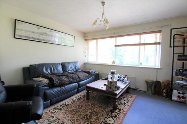 Flat for sale in Orchard Court, The Island, Longford