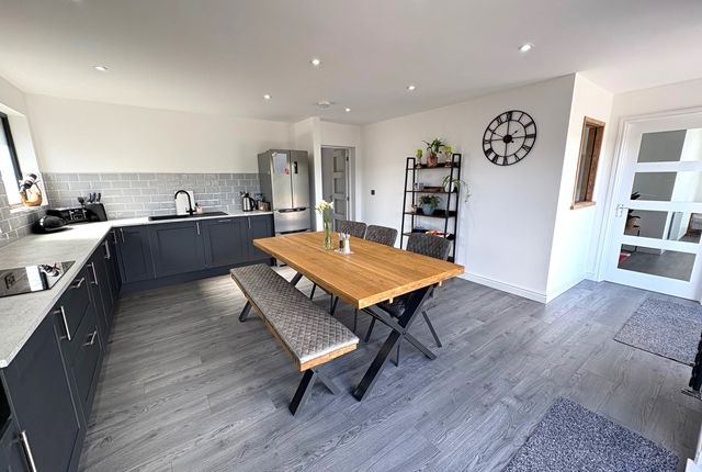 19, Woodhill View Devon, Honiton photo 4