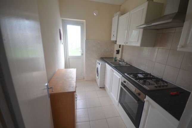 Thumbnail Terraced house to rent in Chingford Road, London