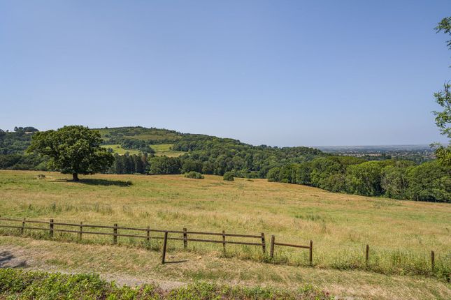 1, Vineyard Farm Cottages, Cheltenham photo 4