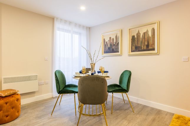 Thumbnail Flat for sale in Northgate House, Leeds