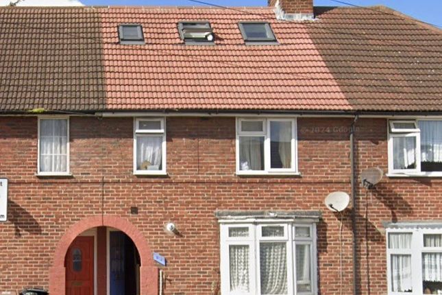 Modern En-Suite Room Â€“ All Bills Included Â€“ Excellent Location In Dagenham