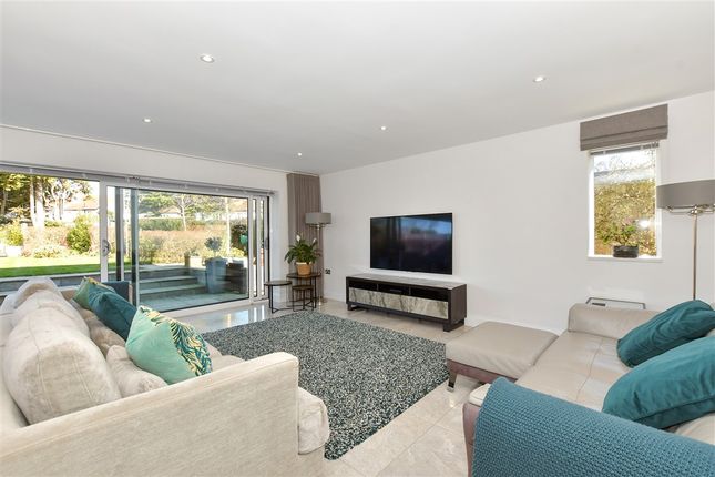 Lindenthorpe Road, Broadstairs photo 5