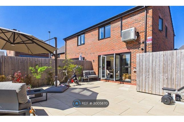 Laughton Avenue, Worsley, Manchester photo 4