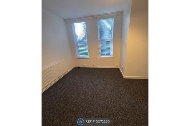 Flat   Clyde Road, Manchester photo 2
