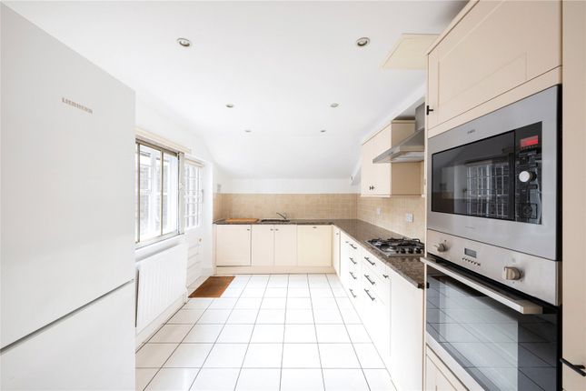 14, Bryanston Mews West, Marylebone photo 2