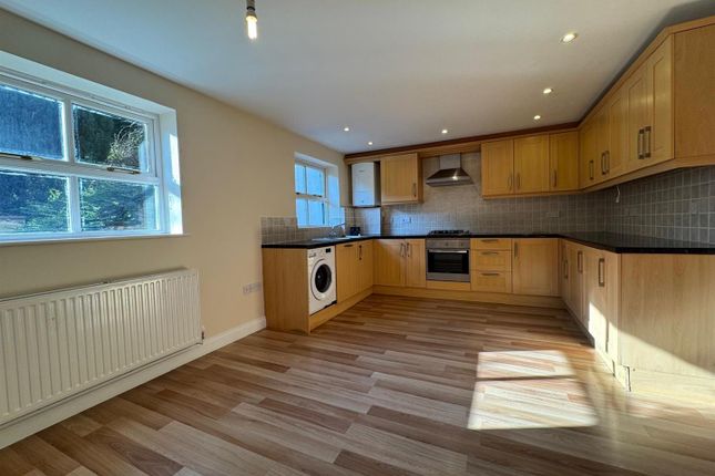 Apartment 4, Rosedale Court, 26 Sherford Street, Bromyard photo 2