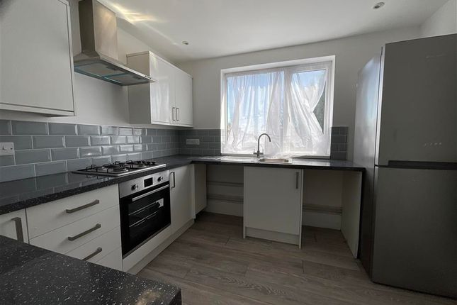 Flat for sale in London Road, Portsmouth, Hampshire