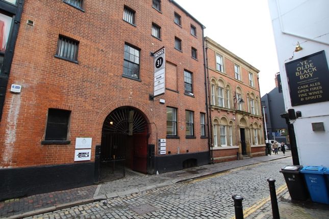 Office to let in Bond 31, High Street, Hull, East Yorkshire