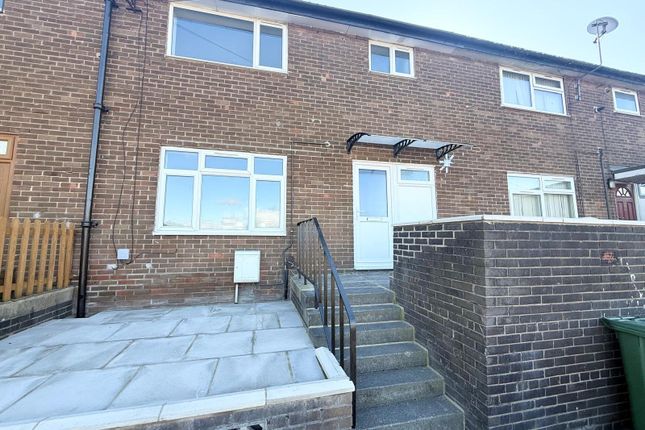 3, Fernbank Place, West Yorkshire photo 2