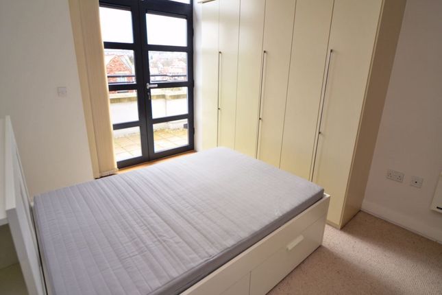 28, Thornlea Court, Thornhill, Sunderland photo 4
