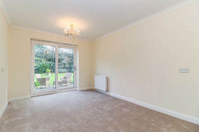 2 Pegasus Court, Abbots Langley photo 5
