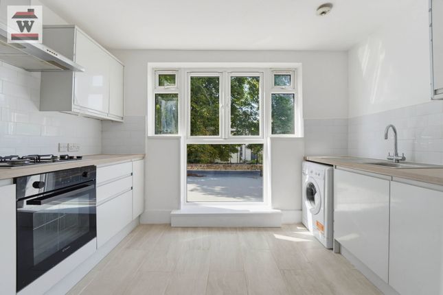 21a, Pownall Road, Hounslow photo 2