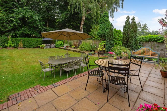 83, Avenue Road, Farnborough photo 3