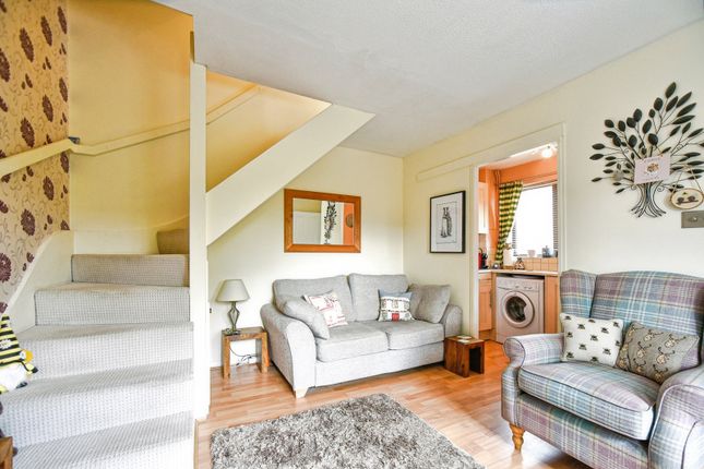 19, Lisle Close, Wiltshire photo 3