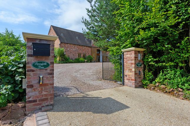 Springfield Barn,, Uphampton, Droitwich photo 2
