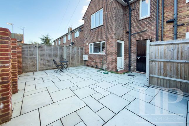 176 Crawley Road, Horsham photo 4