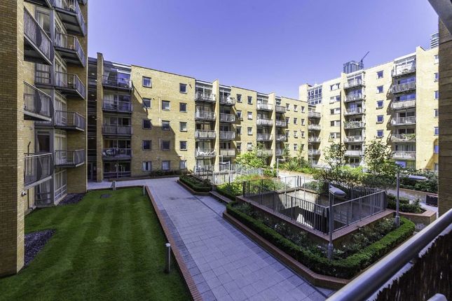 Cassilis Road, London photo 2